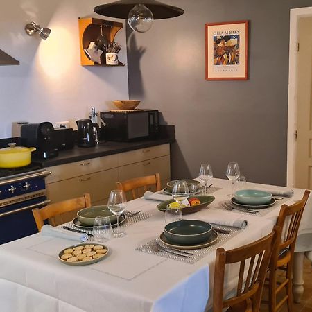 Cocon Du Papillon A Lourmarin Apartment Ngoại thất bức ảnh