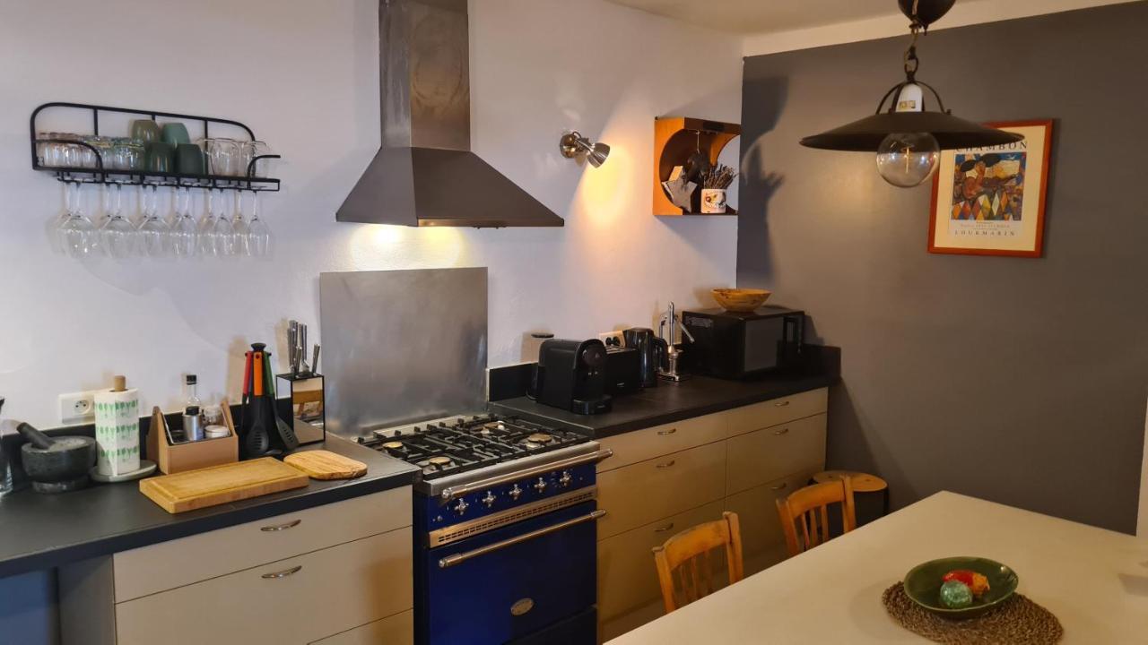 Cocon Du Papillon A Lourmarin Apartment Ngoại thất bức ảnh
